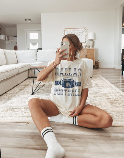 Vintage Dallas Football Shirt | Retro Dallas Game Day Tee | Dallas Fan T-Shirt | Classic Football Graphic Tee